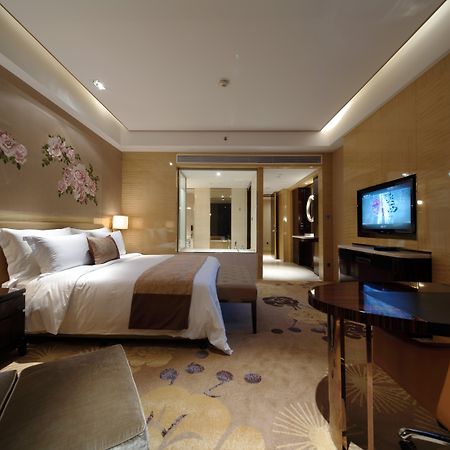 Intercontinental Shijiazhuang By Ihg Hotel Buitenkant foto