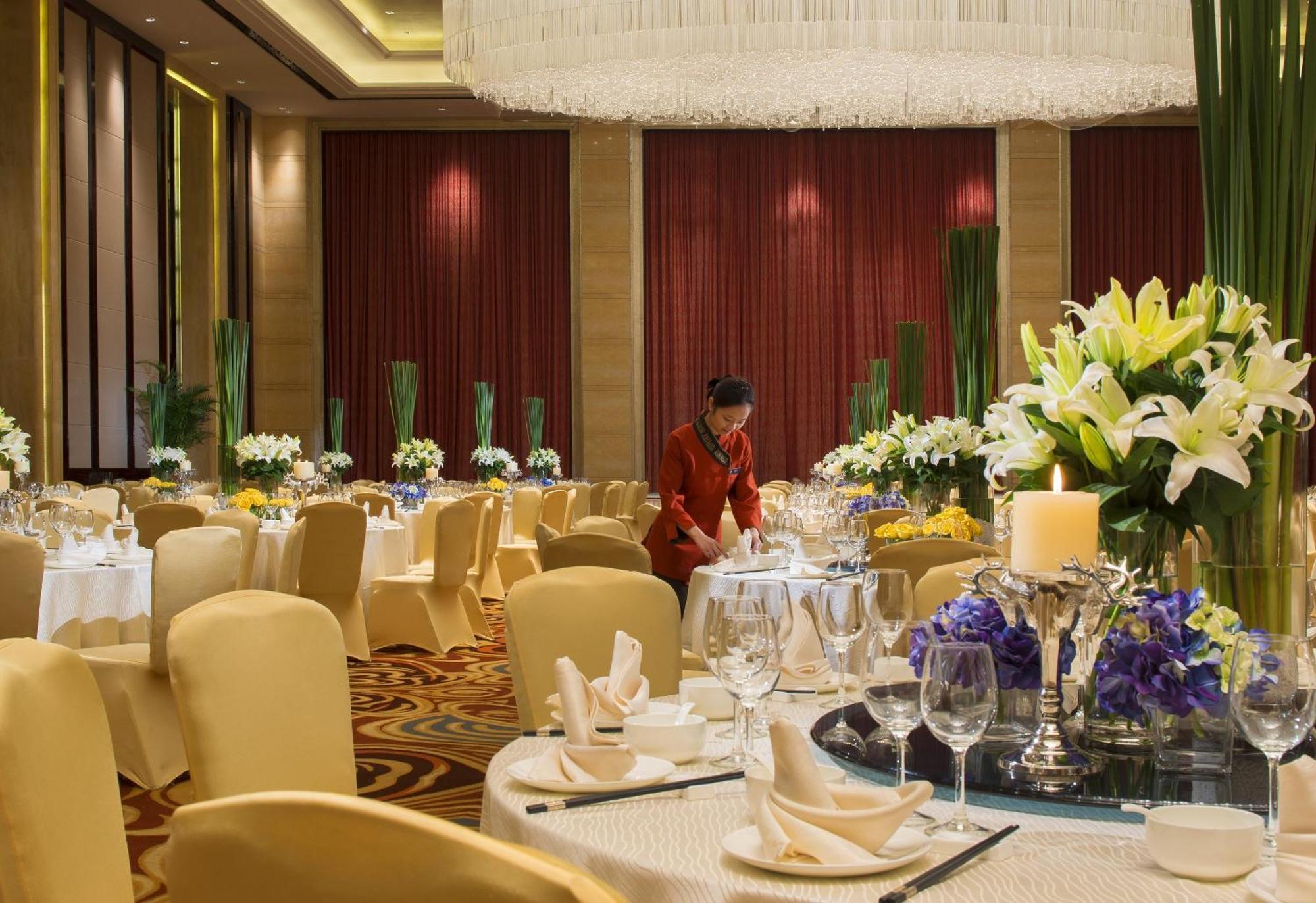 Intercontinental Shijiazhuang By Ihg Hotel Buitenkant foto