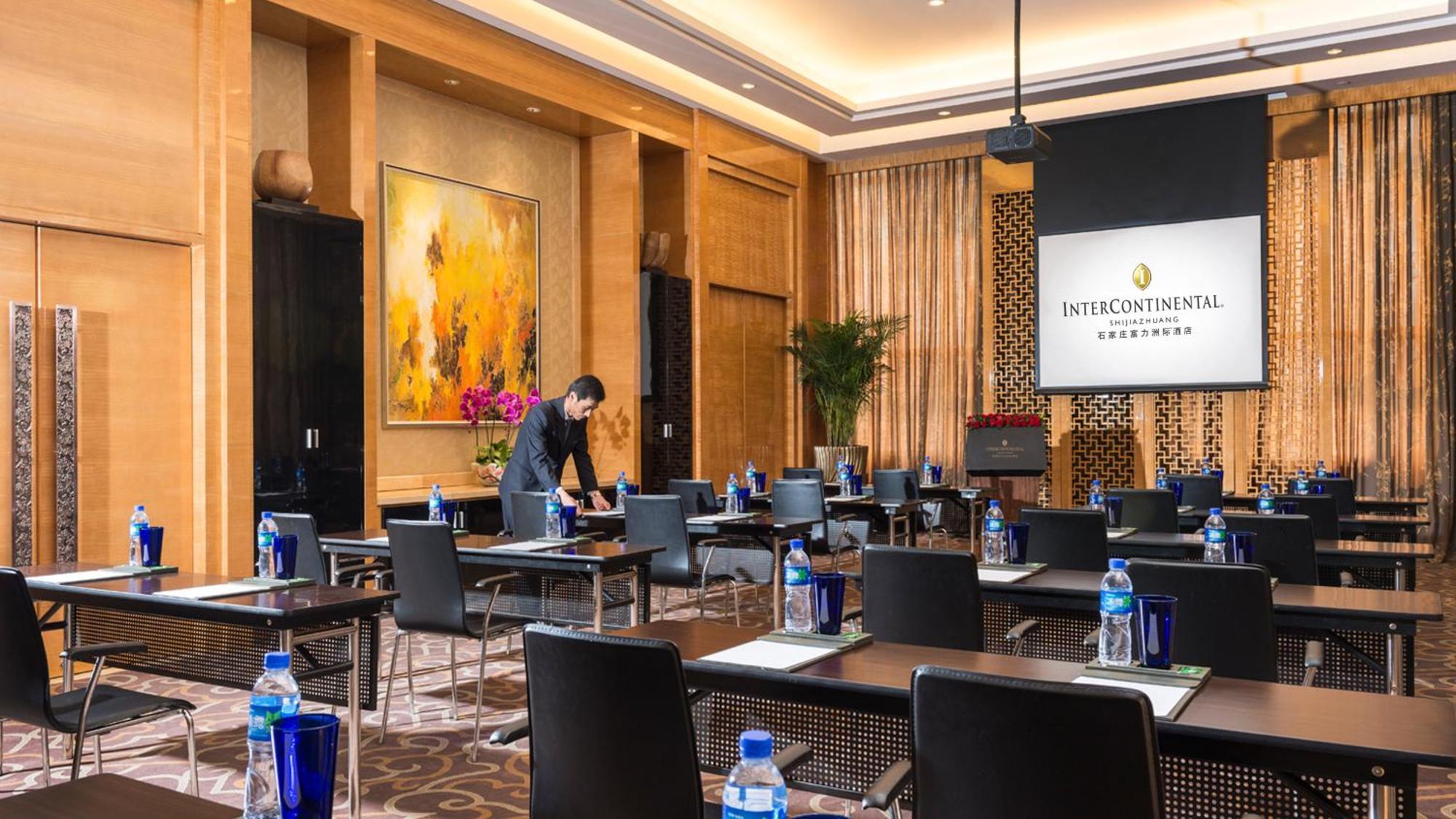 Intercontinental Shijiazhuang By Ihg Hotel Buitenkant foto