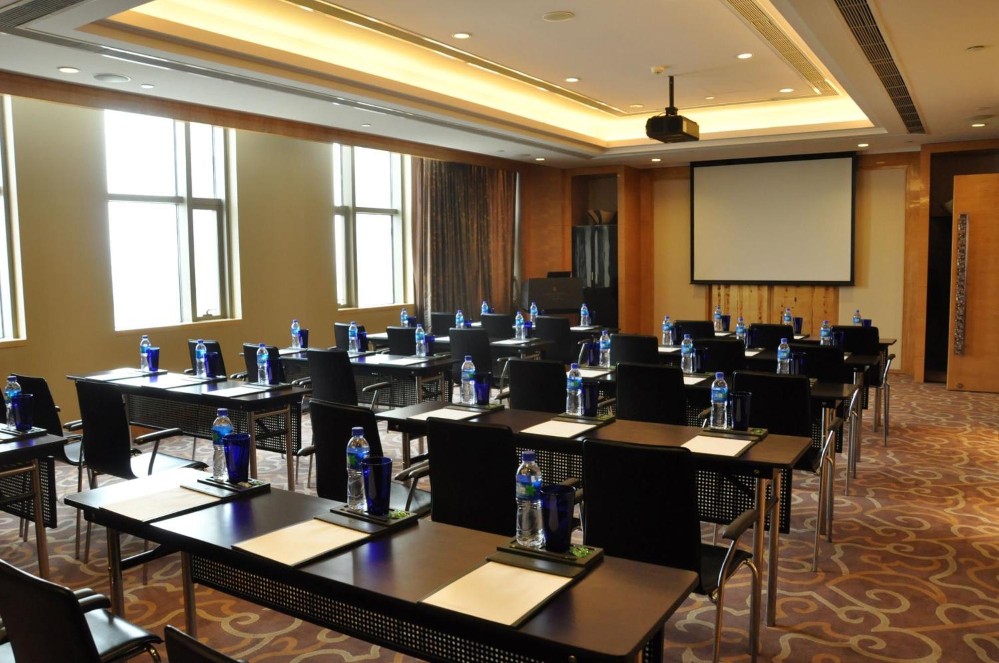 Intercontinental Shijiazhuang By Ihg Hotel Buitenkant foto
